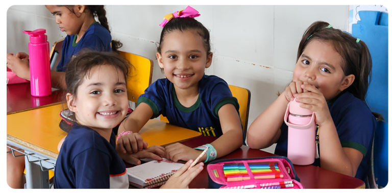 Banner_Horizontal_Lift_School1