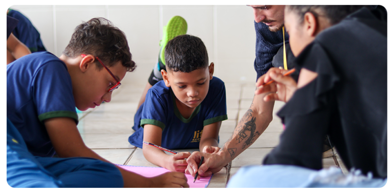 Banner_Horizontal_Lift_School3